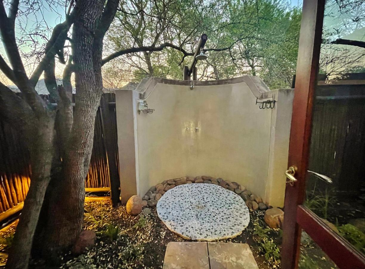 10 Raptors Lodge Hoedspruit Exterior photo